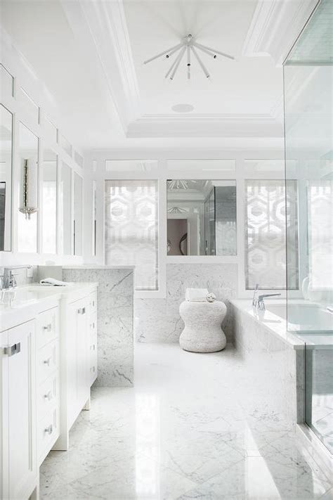 White Marble Master Bathroom – Home Sweet Home | Modern Livingroom