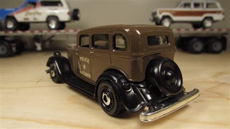 November 7, 2018 - Matchbox '33 Plymouth Sedan - Swifty's Garage