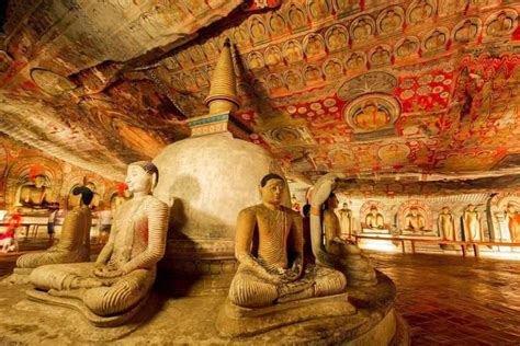 The amazing Buddhist temples of Sri Lanka - Unique Travel