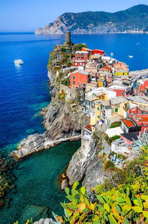 Vernazza, Cinque Terre stock image. Image of landscape - 51653791