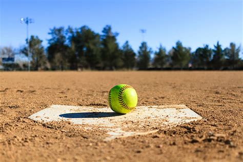 UNLV roundup: Softball team ends Boise State’s 17-win run | Other ...