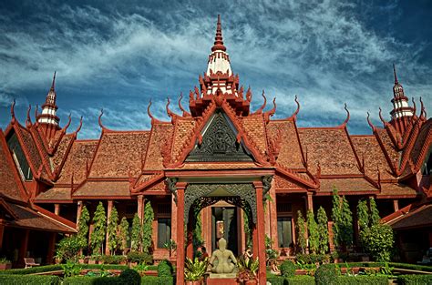 National Museum of Cambodia - Museum in Phnom Penh - Thousand Wonders