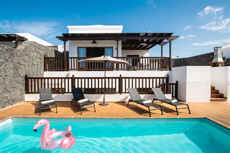 Playa Blanca Lanzarote villas | Villa Princesa | Hot Tub