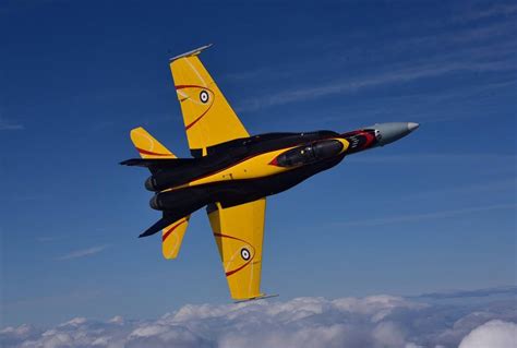 Canadian CF-18 Hornet Demo! - California Capital Airshow | Air show ...