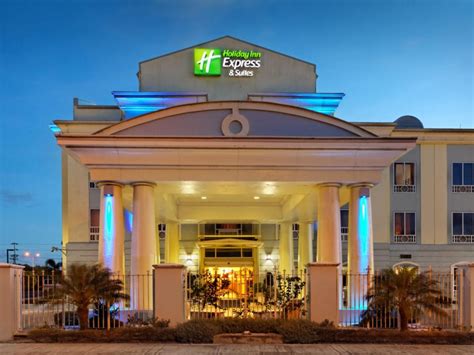 Holiday Inn Express & Suites Trincity特立尼达机场 洲际酒店集团旗下酒店