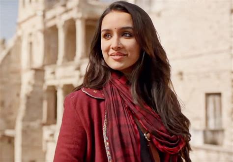 Shraddha Kapoor starrer Stree Movie Photos 20 : shraddha kapoor photos ...