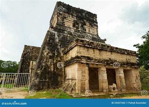 Ball Court in Chichen Itza stock photo. Image of itza - 24427442