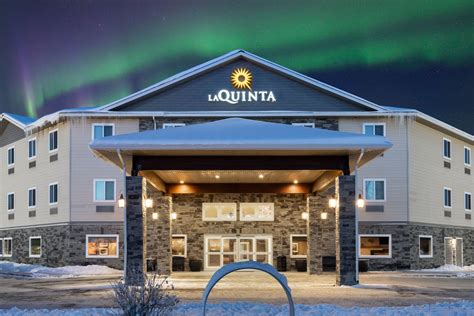 La Quinta Inn & Suites by Wyndham Fairbanks Airport | Fairbanks, AK Hotels