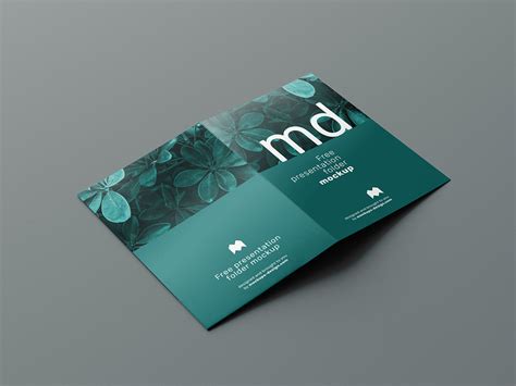 Free presentation folder mockup - Mockups Design