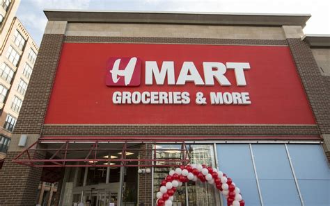 Tour H Mart Chicago, Collecting Korea’s Culinary Comforts - Eater Chicago