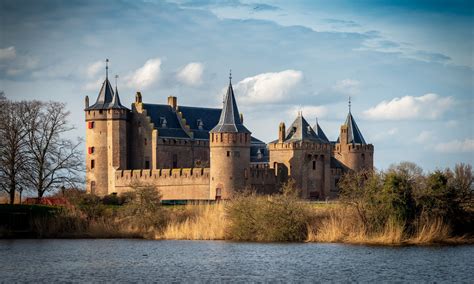 Best castles in Netherlands