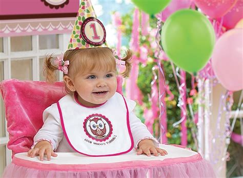 10 Lovely First Birthday Photo Shoot Ideas 2024