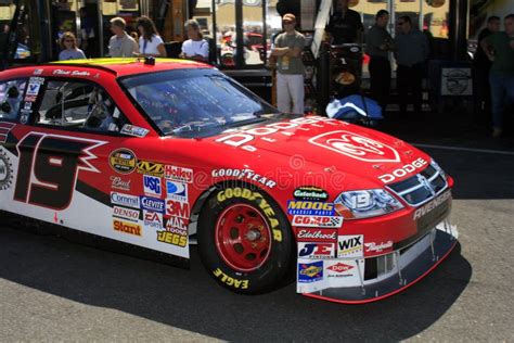 NASCAR - #19 Elliott Sadler In Editorial Stock Photo - Image: 4966618