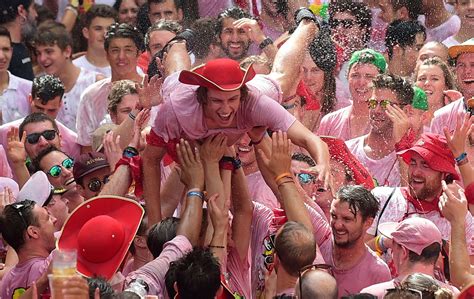 PHOTOS: San Fermin, running of the bulls 2017