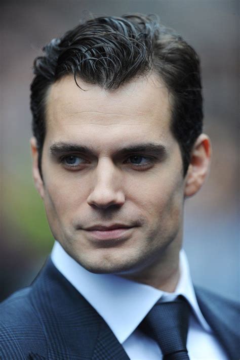 33 Pictures of Henry Cavill That Will Make You Go Weak at the Knees ...