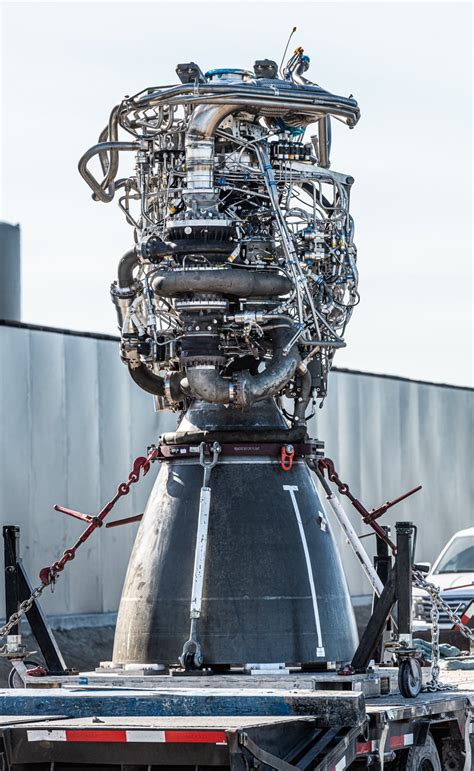 The SpaceX Raptor rocket engine - Photo credit John Kraus : r ...