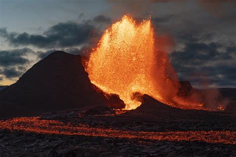 PICS: Iceland Volcano Erupts for First Time in 6,000 Years