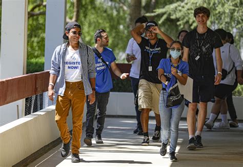 New students welcomed to Moorpark College after two years of online ...