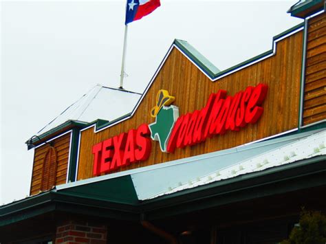 Does Texas Roadhouse take reservations? | Find out now