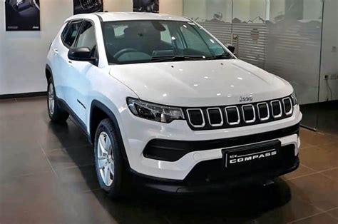 Jeep Compass SUV November 2022 price hike: updated price list | Autonoid