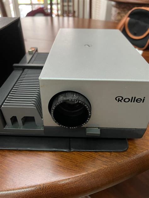 Vintage Rollei P35A Slide Projector with Slide Remote in Case, TV ...