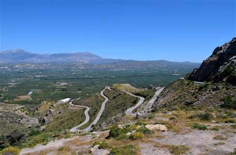 Hiking in Crete | hikes and walks information