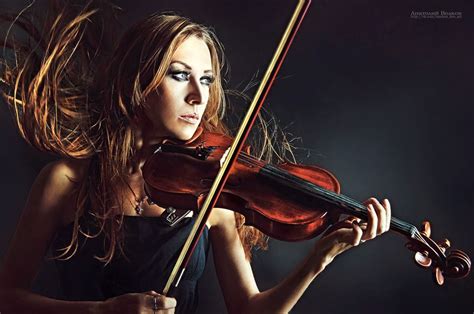 Violinist | Portrait photos | Violin, Violinist, Musician photography