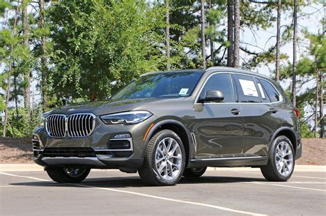 Hendrick BMW on Instagram: “Manhattan Green Metallic 2020 BMW X5 now in ...