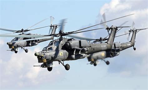 Russian Mi-28N Night Hunter gunship helicopter crashes in Syria killing ...