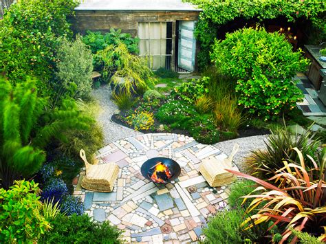 7 Ways to Design a Sustainable Garden - Sunset Magazine