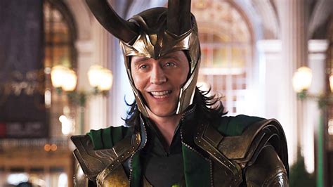 Tom Hiddleston Couldn't Say Loki's Rudest Line In The Avengers Without ...