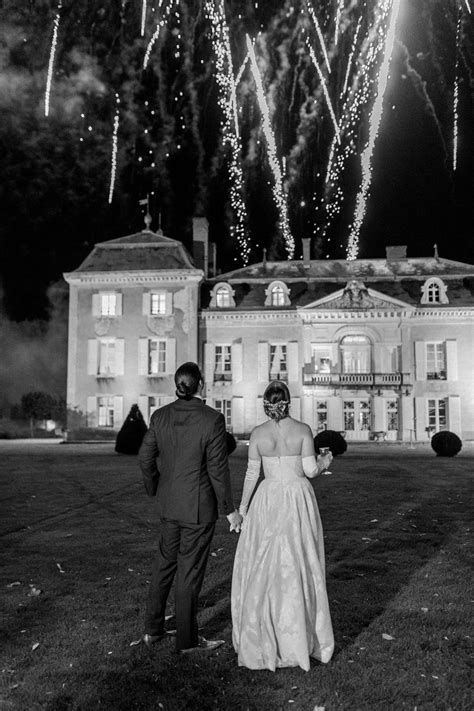 This French château wedding stuns with colorful floral details