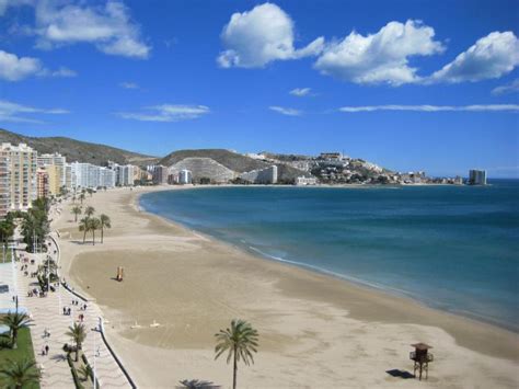 Apartamento Primera linea playa CULLERA. Espectacular: Un regalo para ...