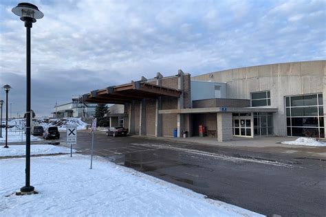 North Bay airport remains open for essential services - Northern ...