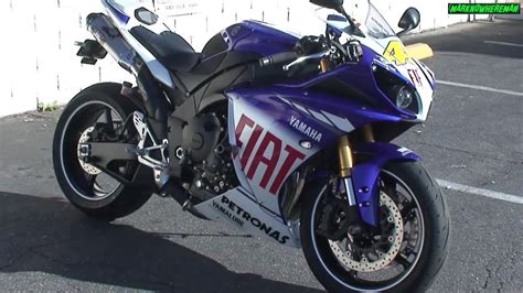 YAMAHA YZF-R1 Valentino Rossi Edition w/ YOSHIMURA exhaust - YouTube