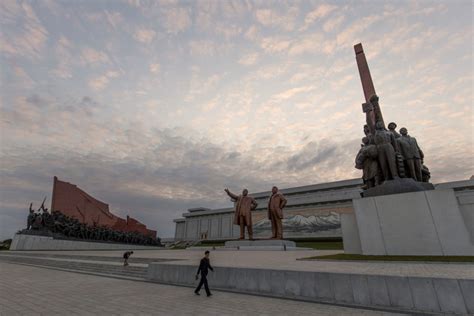 #PHOTO Mansu Hill Grand Monument in Pyongyang – Chris Travel Blog | CTB ...