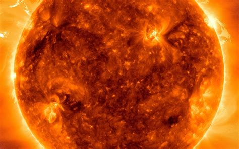 Download Solar Flare 4K HD 2020 For Phone Desktop Background Wallpaper ...