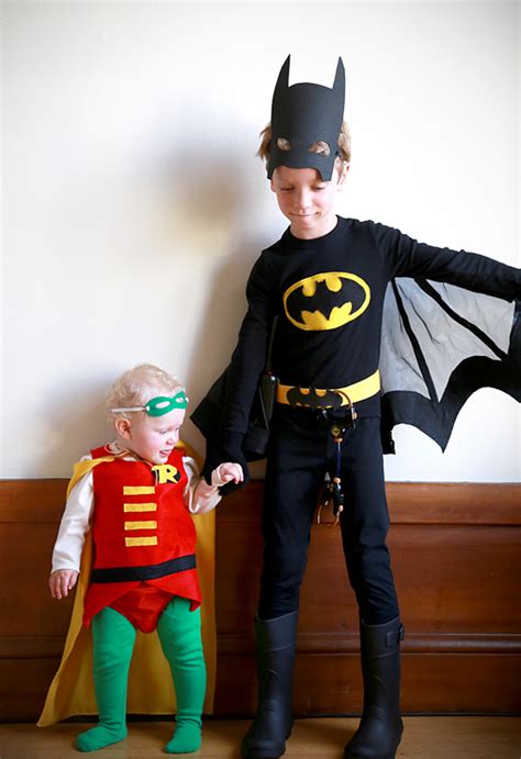 Batman and Robin Costumes - Say Yes