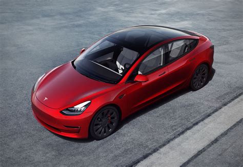 Tesla Cuts Prices on the Model 3 and Model Y Basic Models