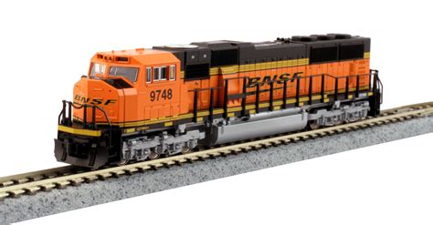 BNSF EMD SD70MAC #9748 with DCC-N Scale-by Kato - A-Trains.com