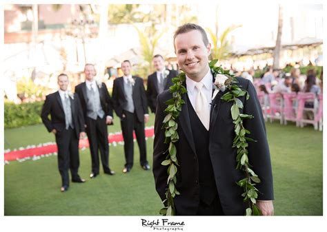 Wedding at Royal Hawaiian Hotel Waikiki | Right Frame Photography