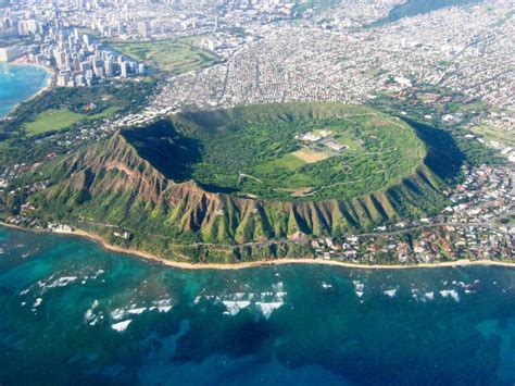 Volcano inside the Honolulu city limits : r/pics