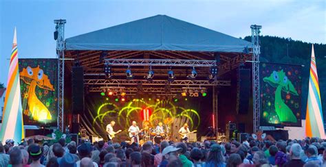 Das Finki Festival 2016 in Finkenbach bot Hippie-Stimmung durch und ...