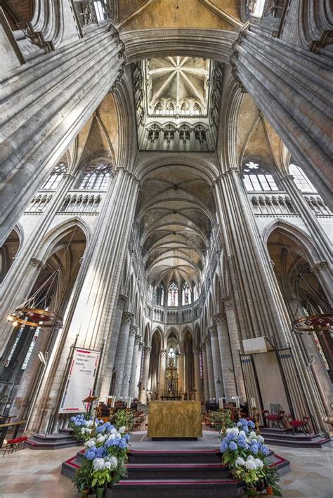 Inside Rouen cathedral editorial stock photo. Image of sightseeing ...