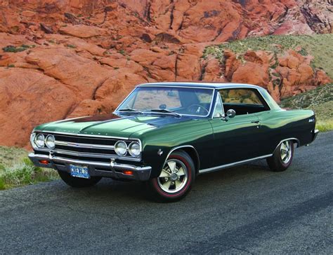 1965 Chevrolet Chevelle Malibu specs, colors