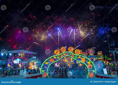 Singapore 2018 River Hongbao Editorial Stock Image - Image of singapore ...