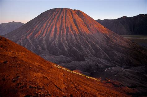 Sunrise at Gunung Bromo | Sunrise, Tiket, Natural landmarks