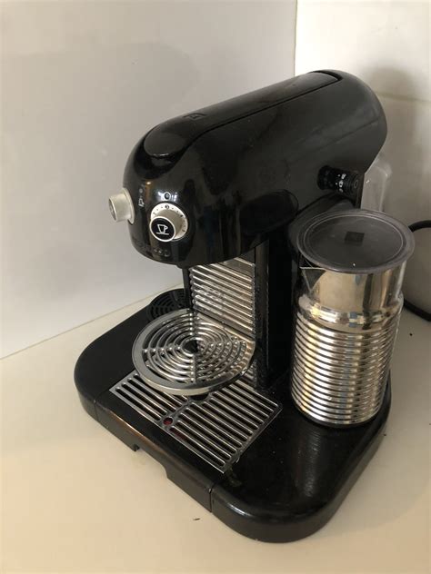 Nespresso Gran Maestria coffee machine for Sale in Seattle, WA - OfferUp