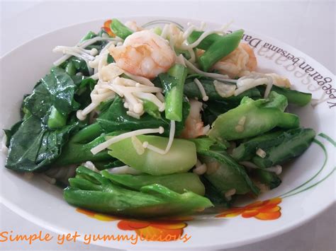 Simple yet yummylicious!: Stir-fried Kai Lan with Prawns and Pin Mushrooms