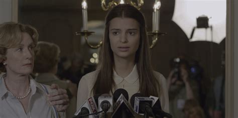 Gone Girl: Emily Ratajkowski Is Acting Guys & Its Great